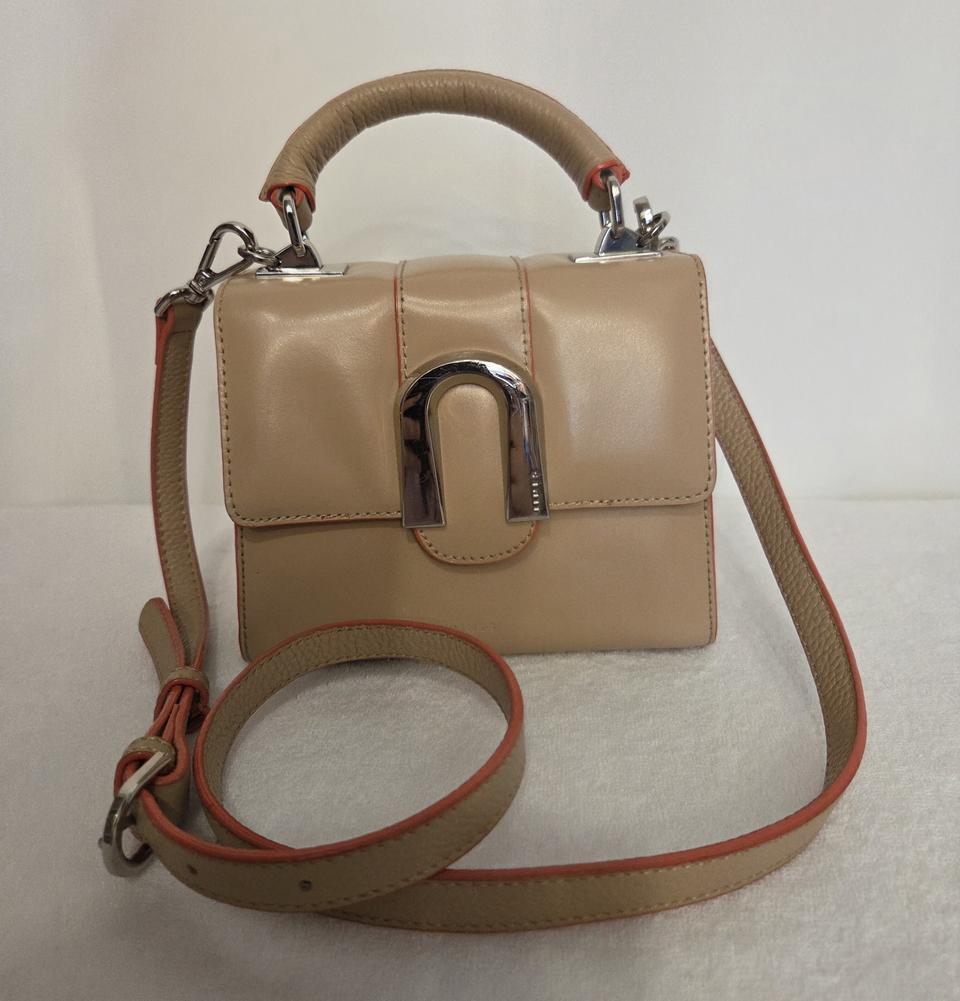 이네스 소가죽 미니 크로스백