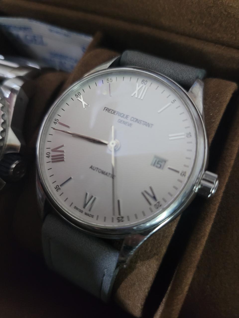 프레드릭 콘스탄트 오토매틱