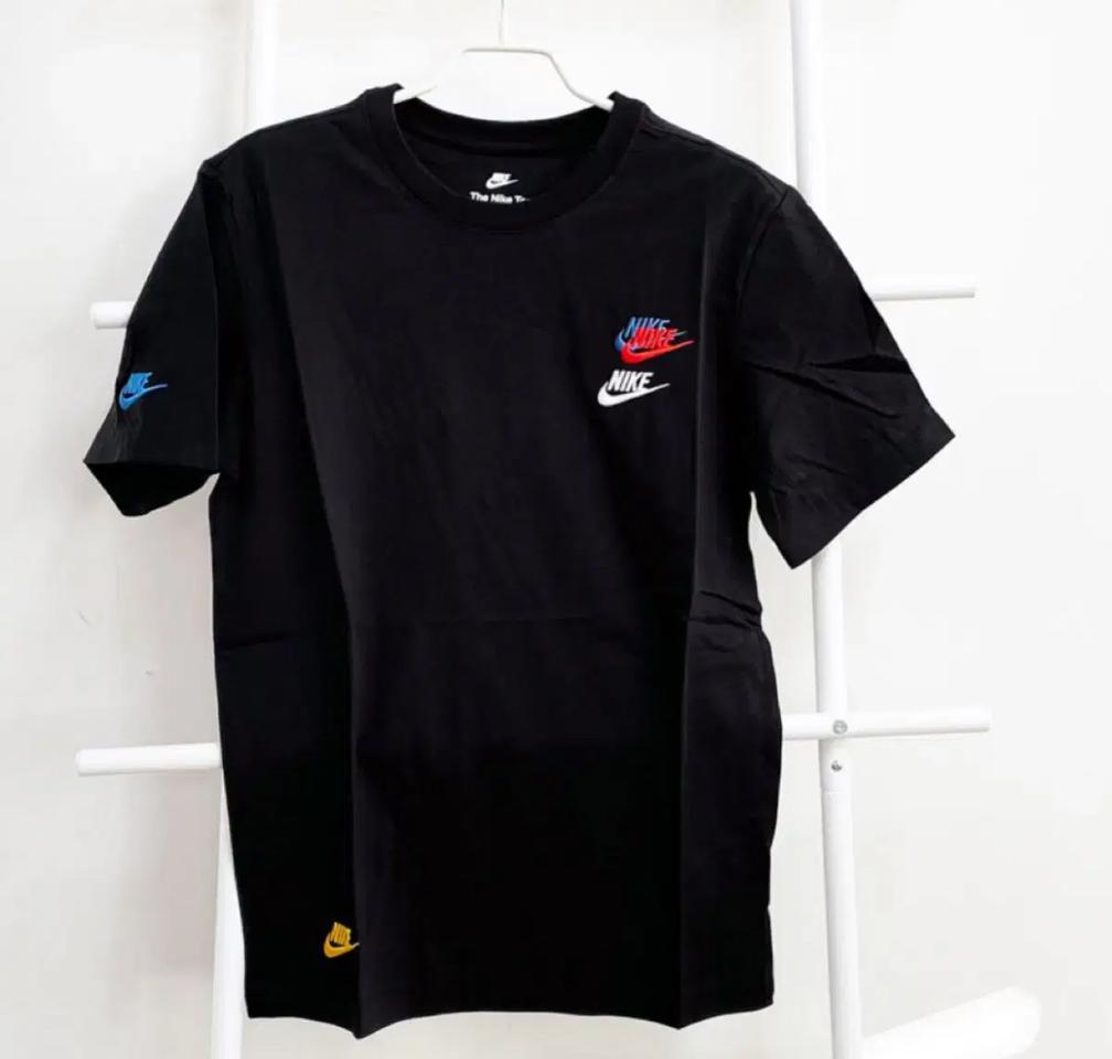 나이키 멀티 로고 반팔 블랙 새상품 (S, M, L, XL)