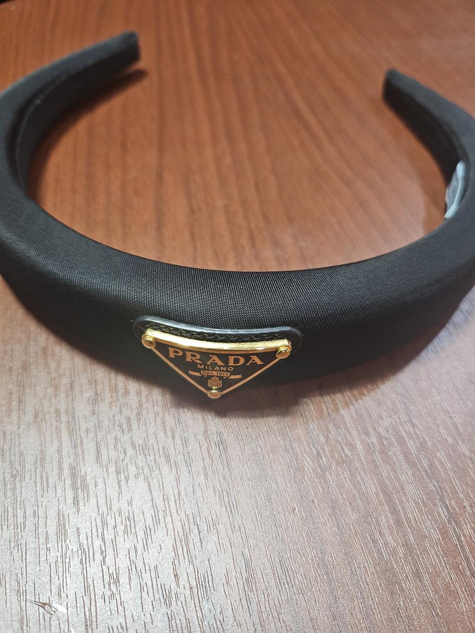 프라다헤어밴드