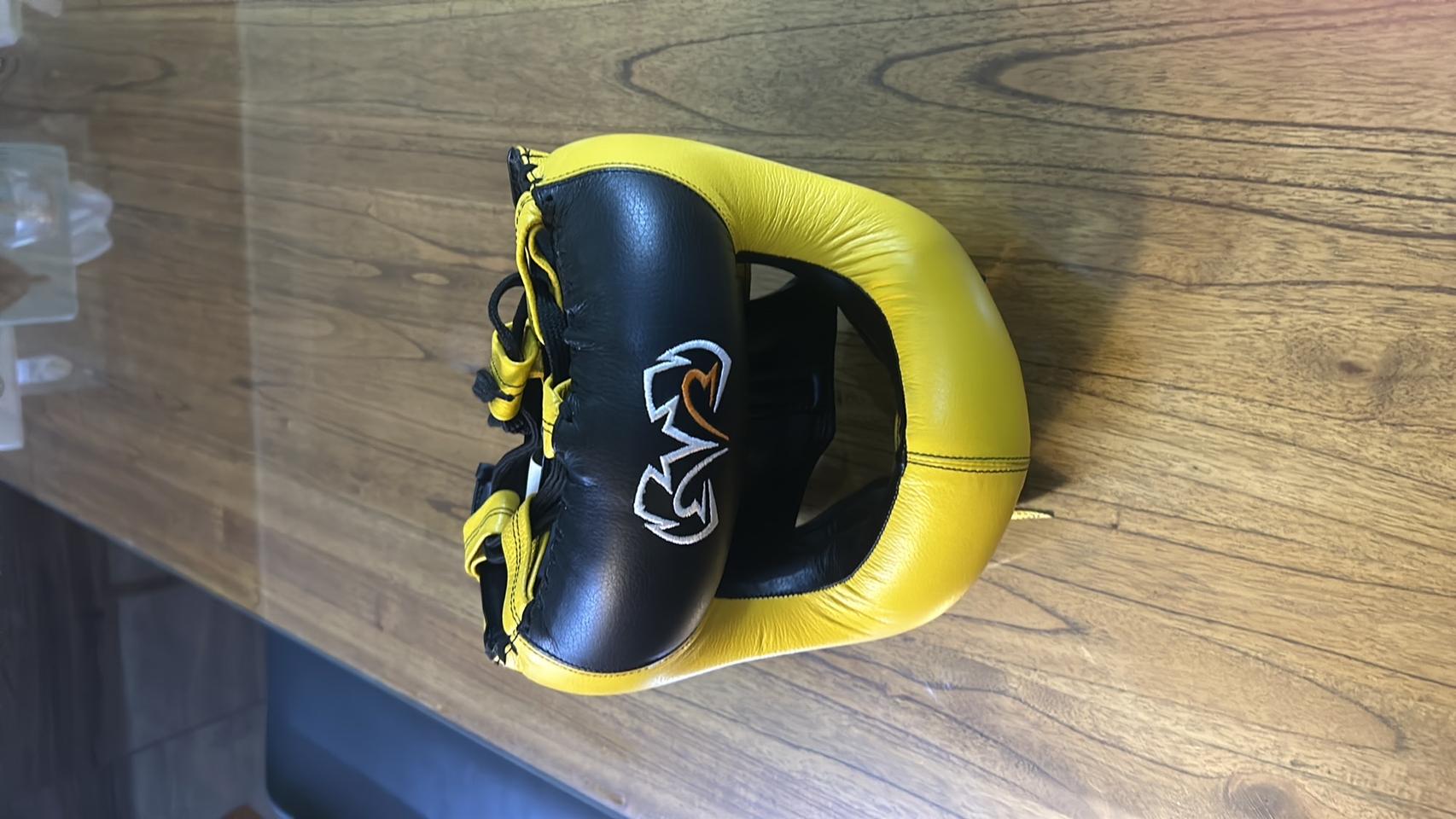 라이벌 헤드기어