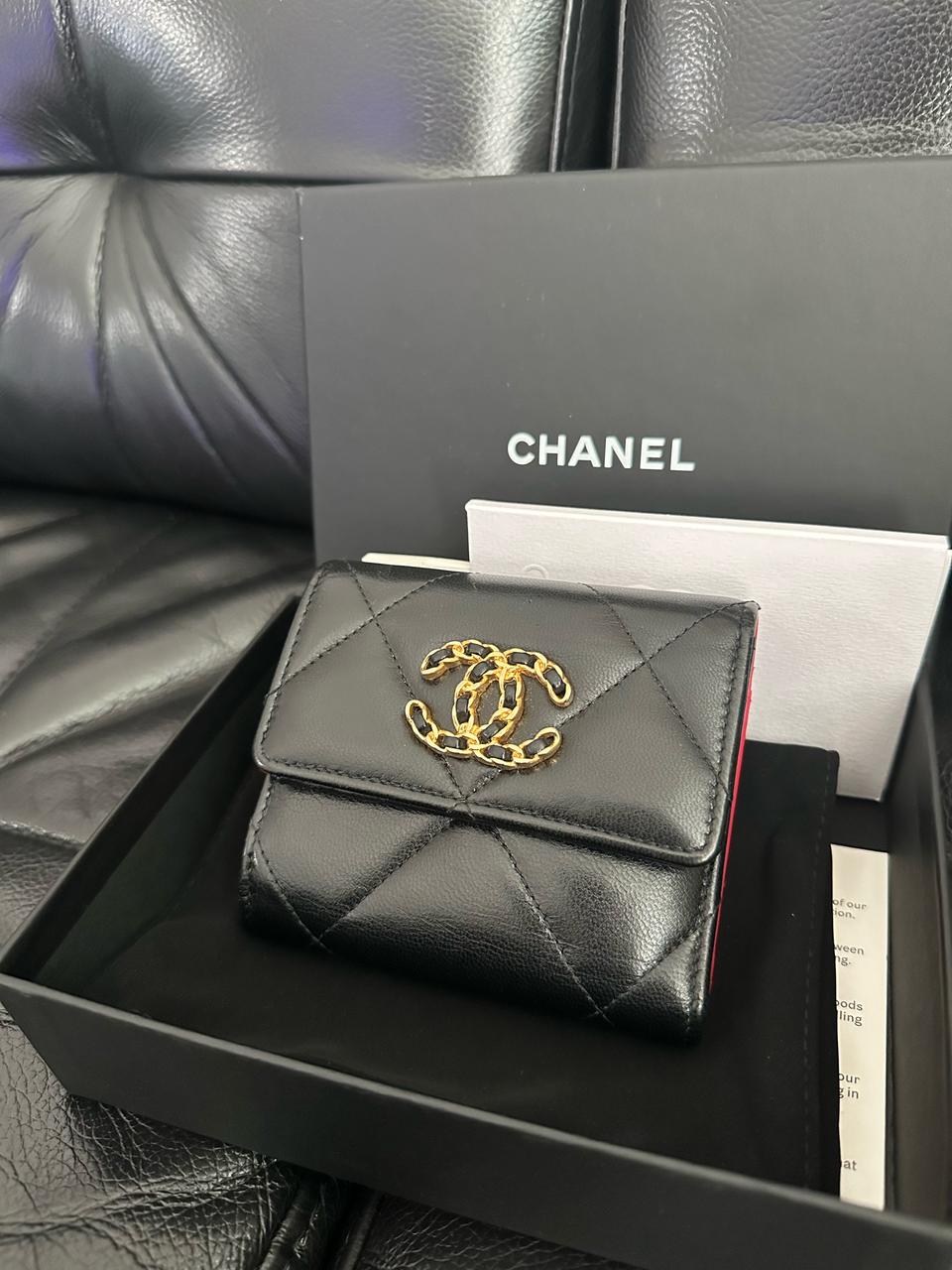 샤넬19 스몰 반지갑