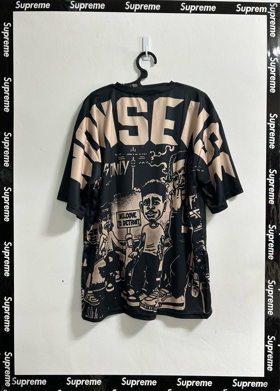 <새상품>빈티지 그래픽 기능성 반팔티셔츠 남성 105사이즈