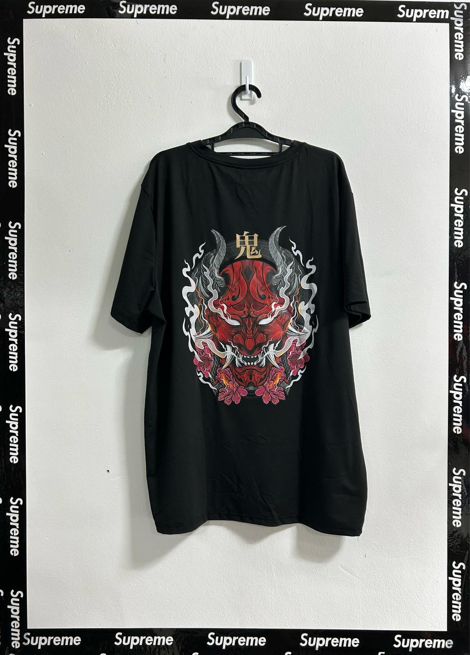 <새상품>빈티지 그래픽 기능성 반팔티셔츠 남성 105사이즈