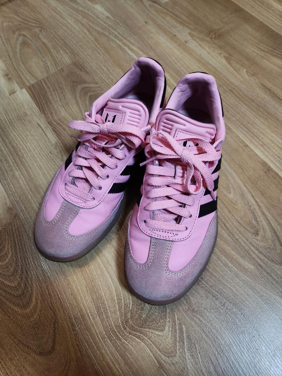 아디다스 가젤 핑크 235