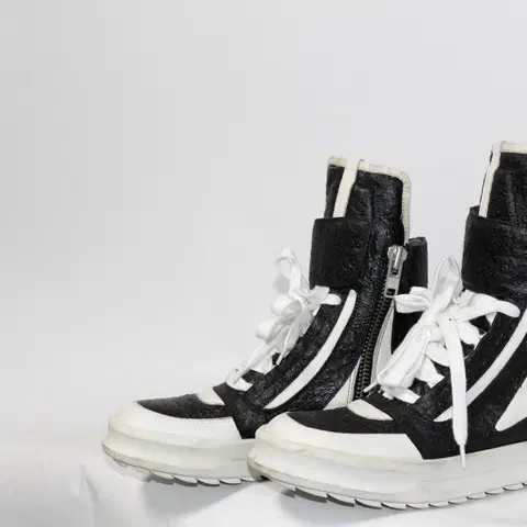 카밀라 스코브가드 camilla skovgaard 레더 하이탑 슈즈