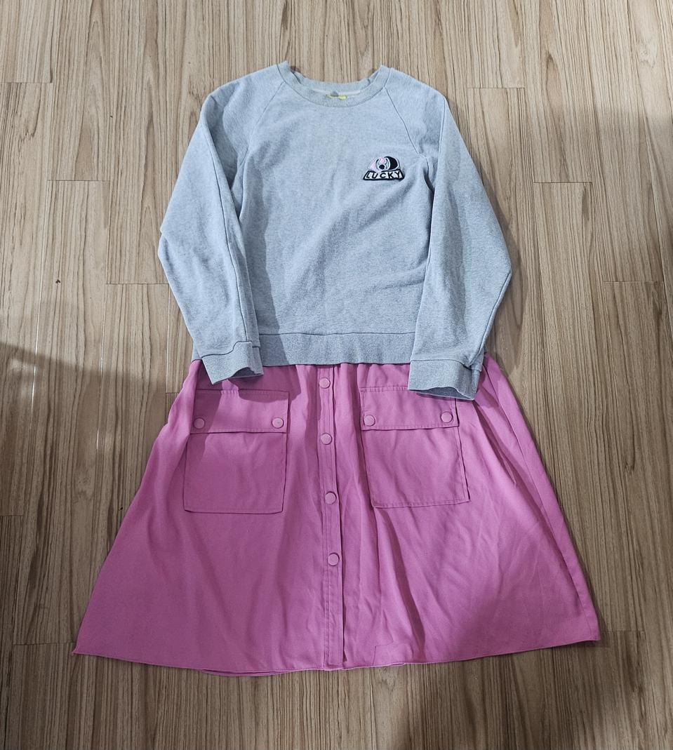 럭키슈에뜨 맨투맨 배색 원피스