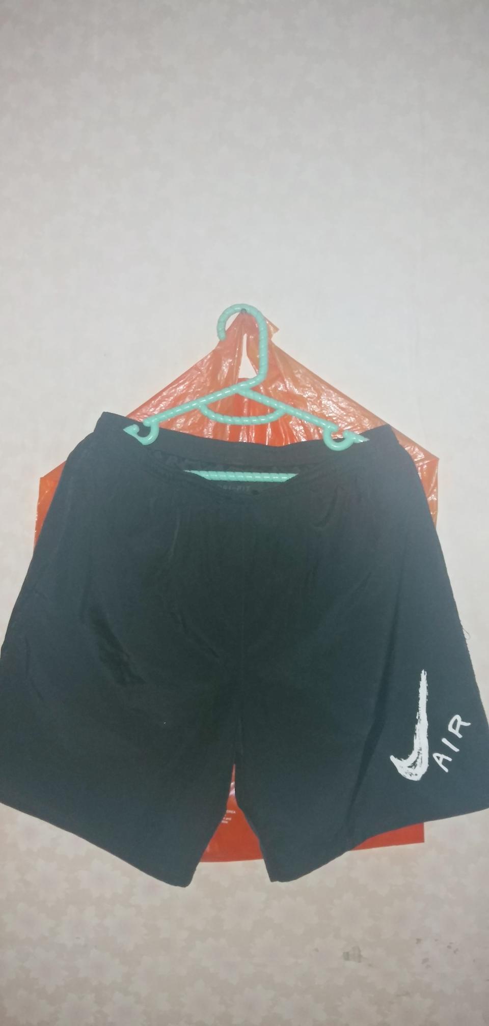 나이키에어 드라이핏 반바지-M