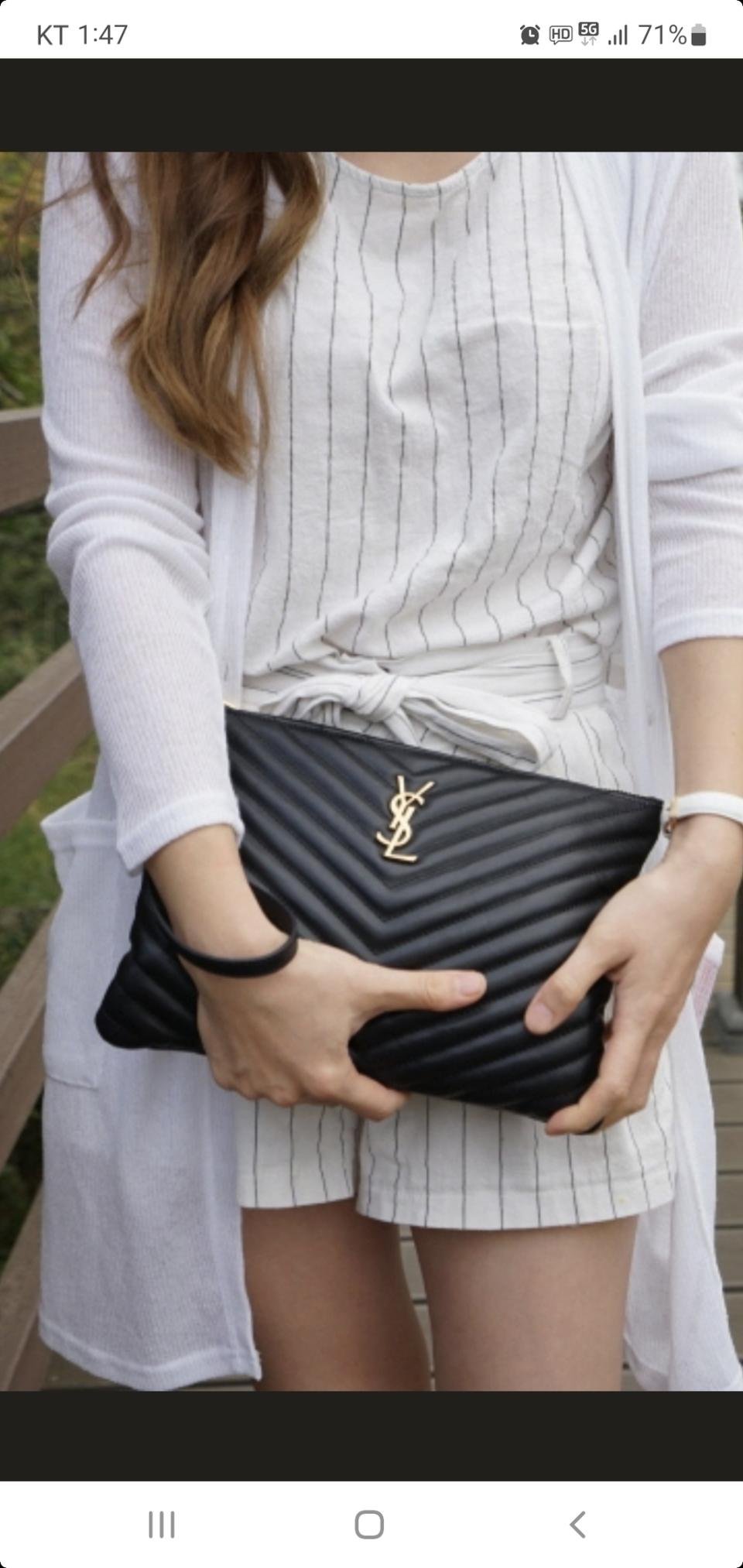 입생로랑 뉴미듐 은장 클러치/클러치백 정품S급(영수증O)