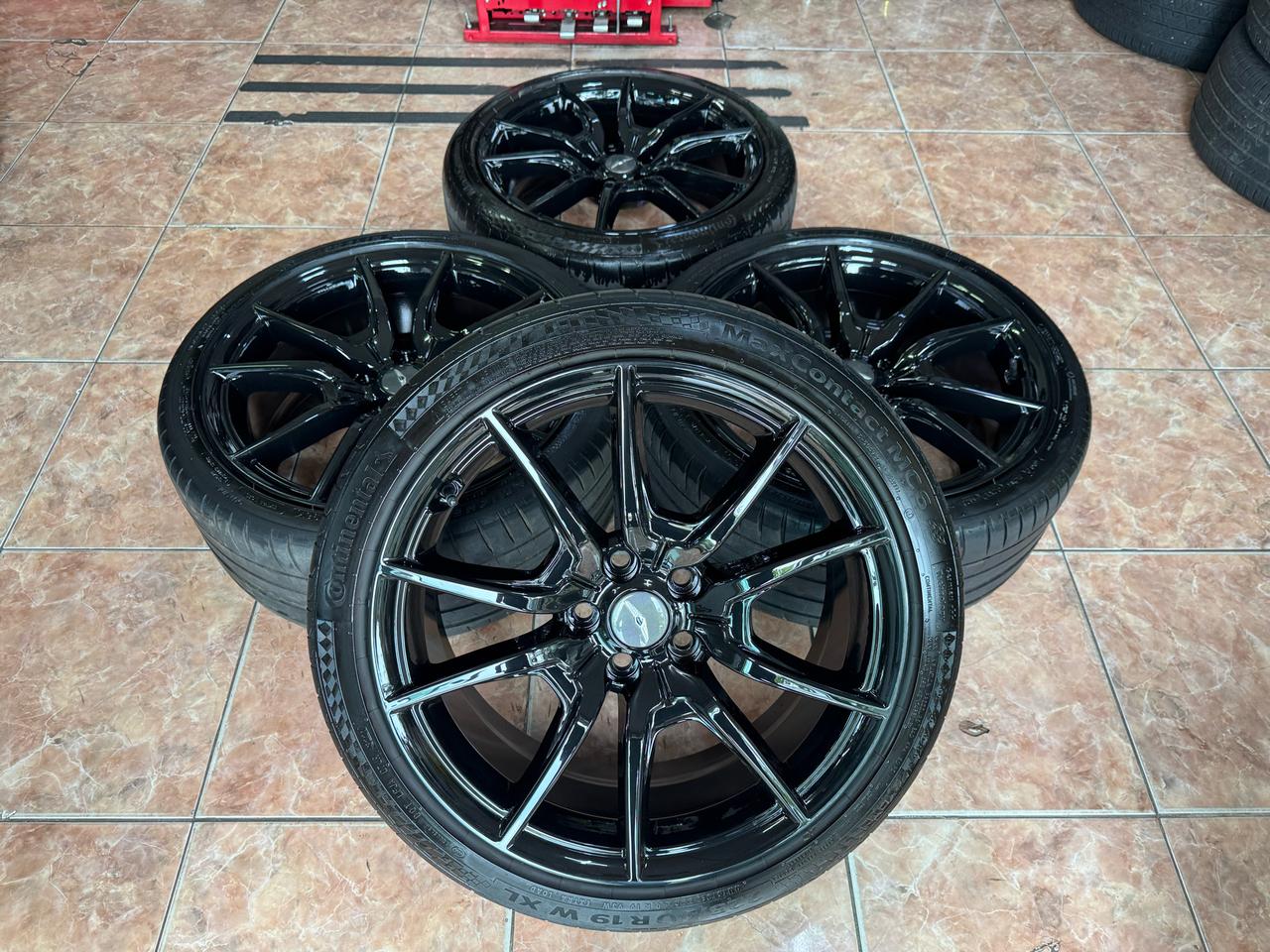 제네시스G70 19인치 순정휠타이어 팝니다