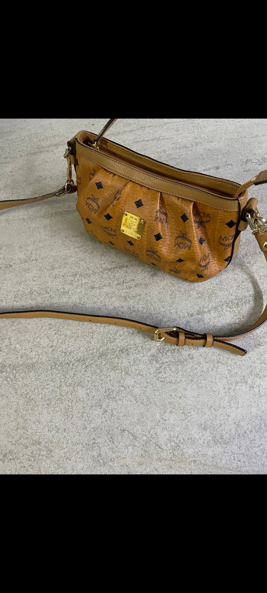 (정품) MCM 비세토스 크로스백