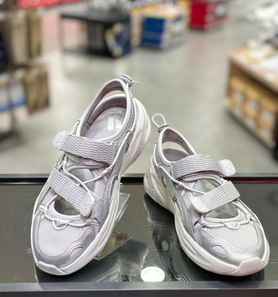 아디다스 오즈웨어이브샌들 245