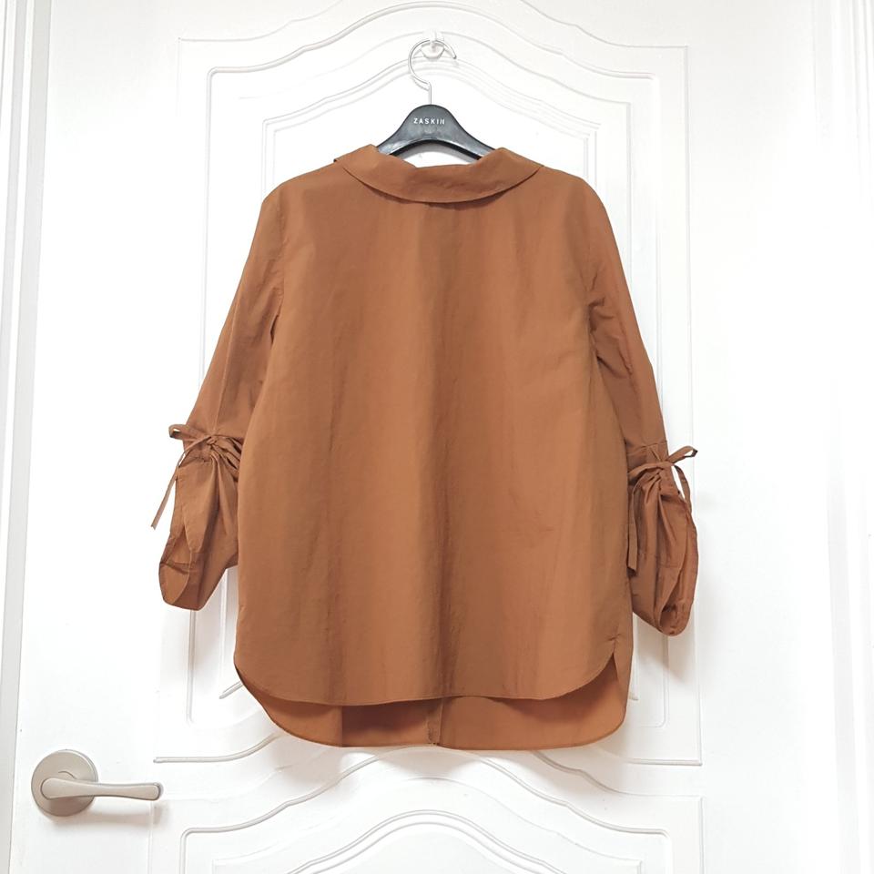 바스락 레이온 블라우스 프릴 러플 끈소매 퍼프 벌룬 카멜브라운 프리