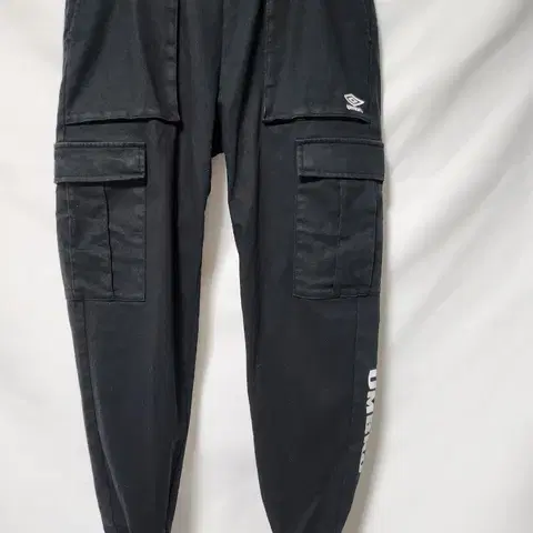 엄브로우 카고조거팬츠