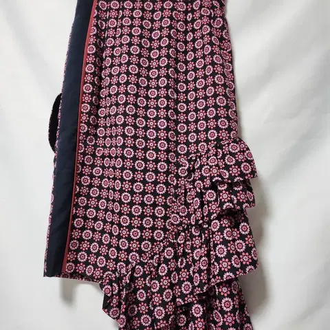 럭키슈에뜨 스커트