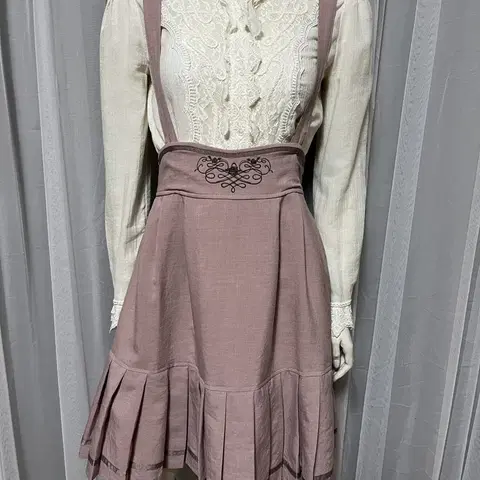 axes femme poetique 멜빵 원피스