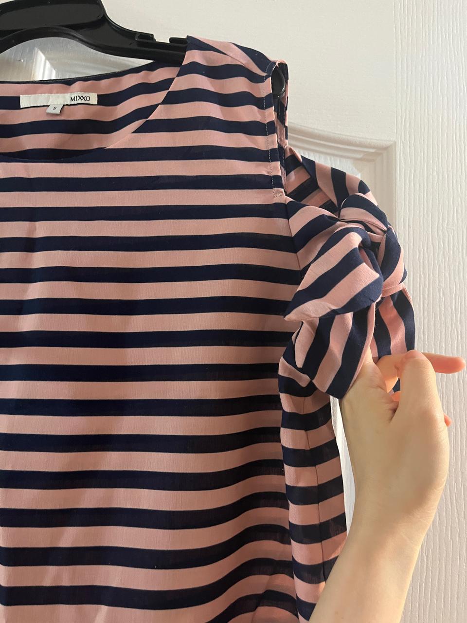 MIXXO 미쏘 스트라이프 리본 블라우스 S