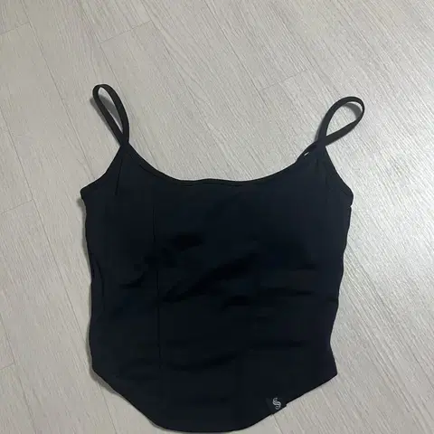 시크릿스 브라탑 블랙