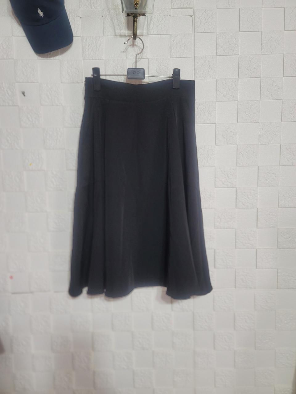 플레어 미디스커트