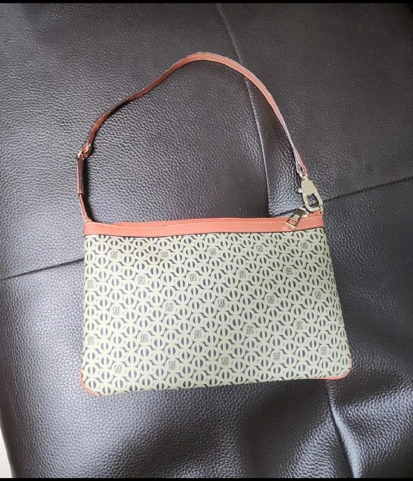 루이가또즈 파우치백♡상태좋음