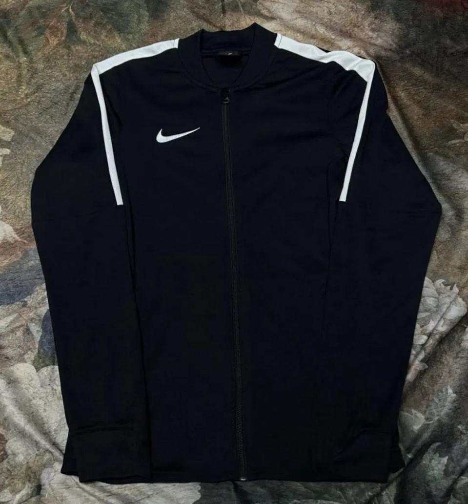 나이키 빈티지 드라이핏 화이트 사이드라인 블랙트랙탑져지 100 트랙탑