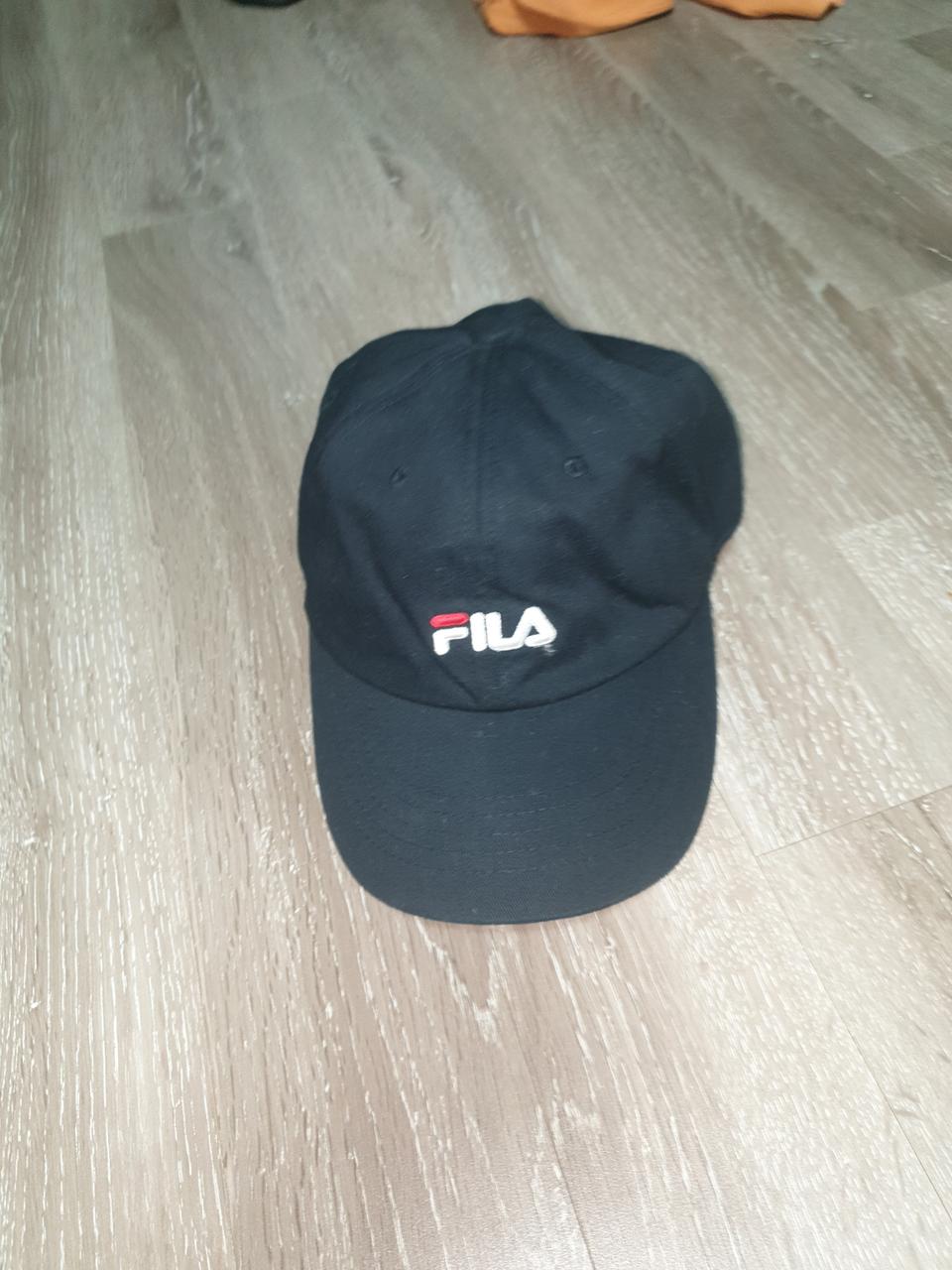 휠라 볼캡 모자