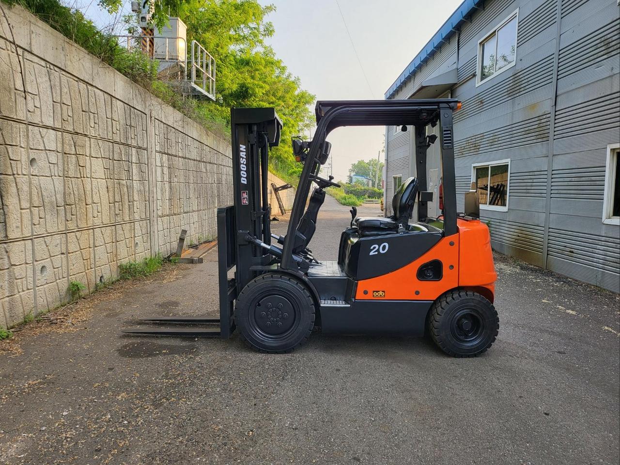 [중고지게차] 두산 D20S-7 2톤 3단 디젤지게차 판매 | 한결지게차