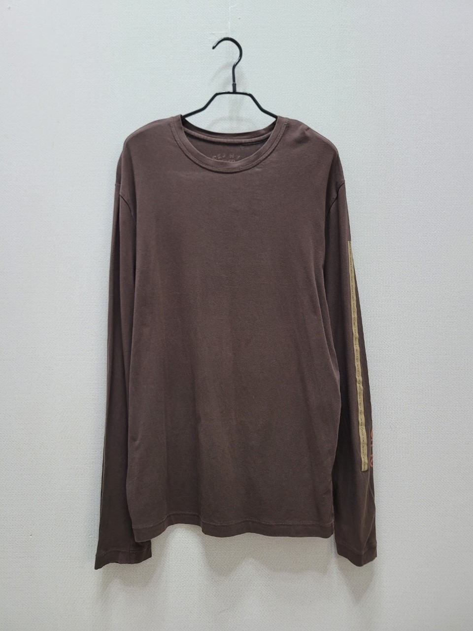 캘빈클라인 라운드 티셔츠