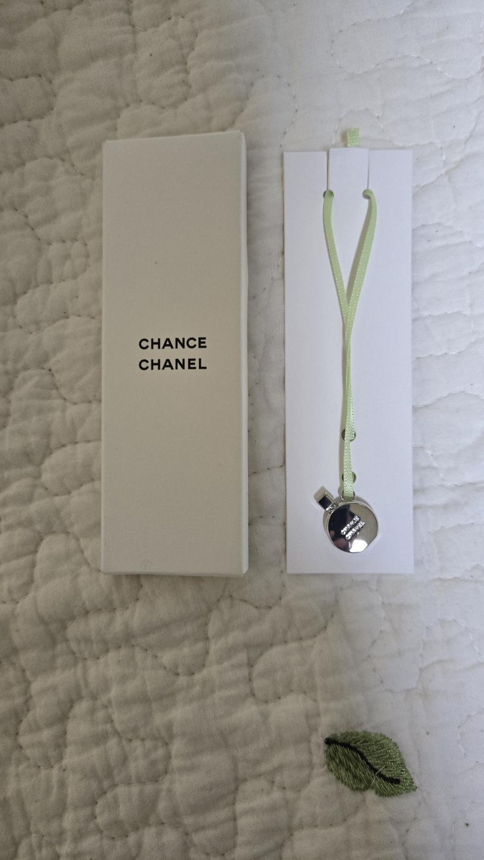 (샤넬뷰티)한정판샹스참팬던트,키링(미사용)