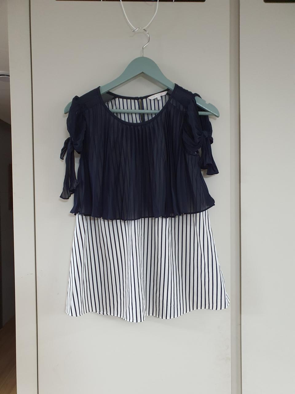 올리브데올리브 쉬폰 블라우스