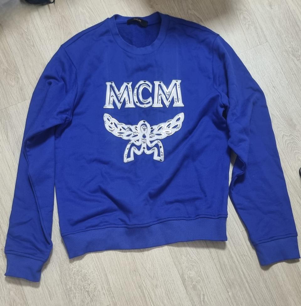 MCM 블루 맨투맨 M사이즈