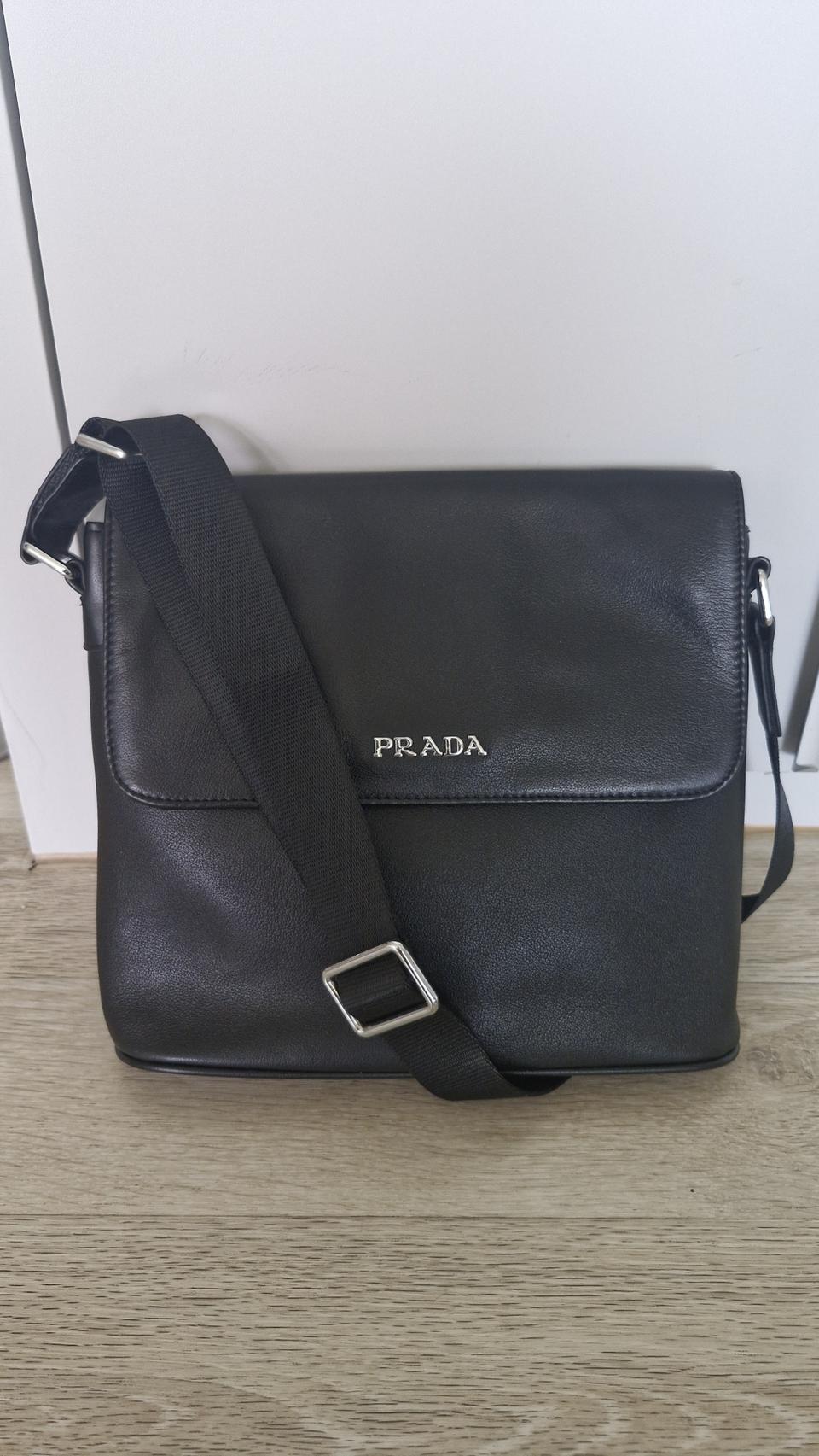 가죽 메신저백 블랙