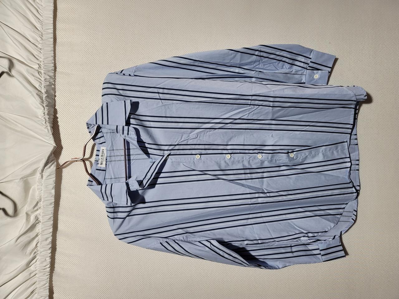 여성옷 새옷 정리합니다 셔츠위주 반바지 꾸안꾸 학생룩 오피스룩  L~XL