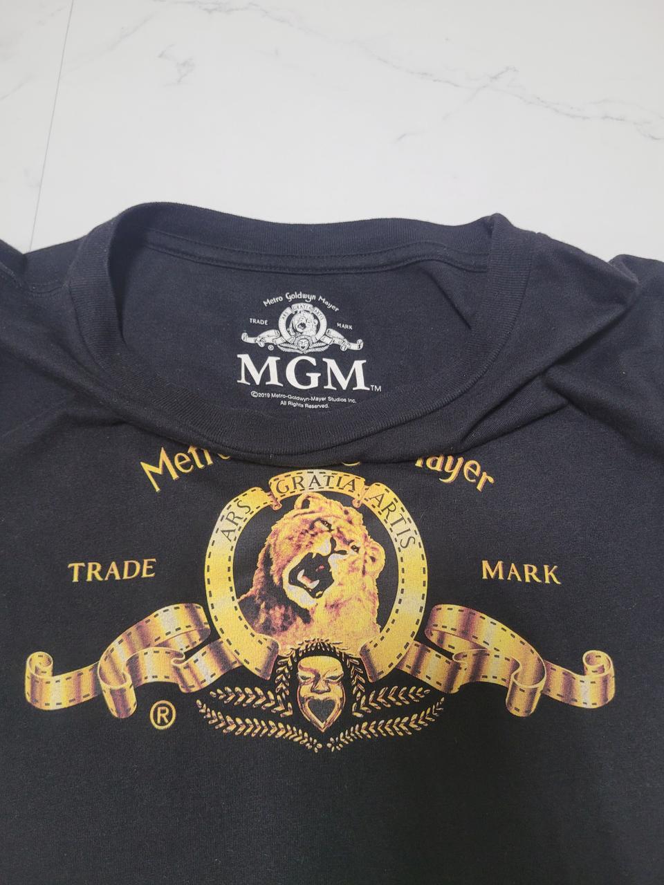 영화 MGM 검정 반팔 티셔츠