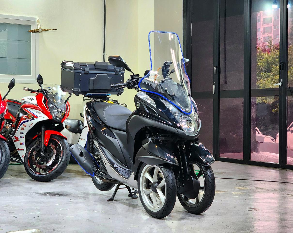 15년식.트리시티125 오토바이 판매