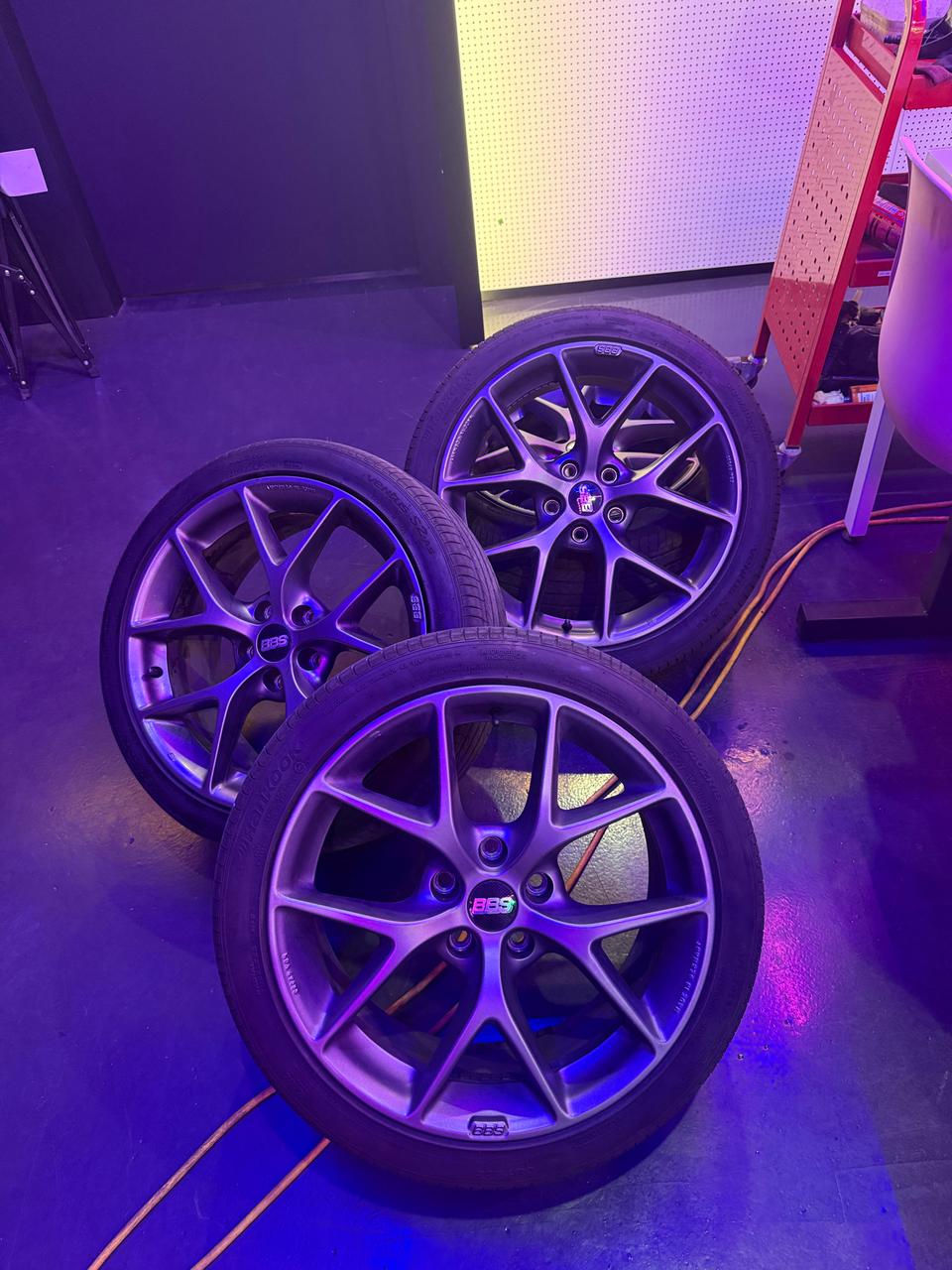 BBS 18인치 정품 휠 +한국 타이어 팝니다