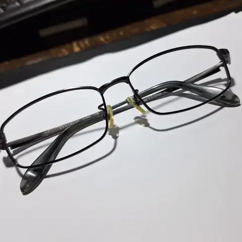 ZYNTHESE ZY-9009 일본 티타늄 안경테
