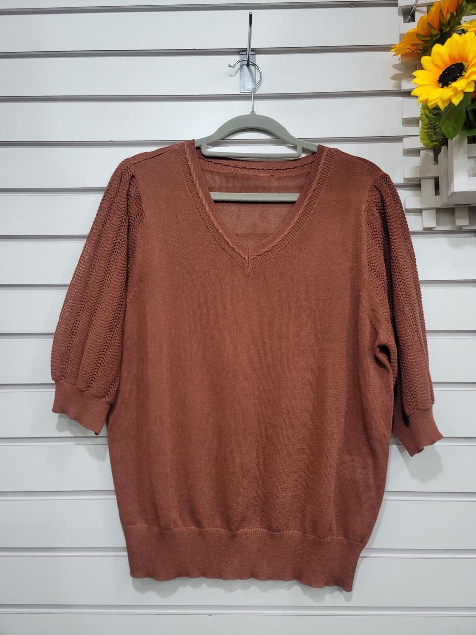 아마 비스코스사혼방브이넥니트티