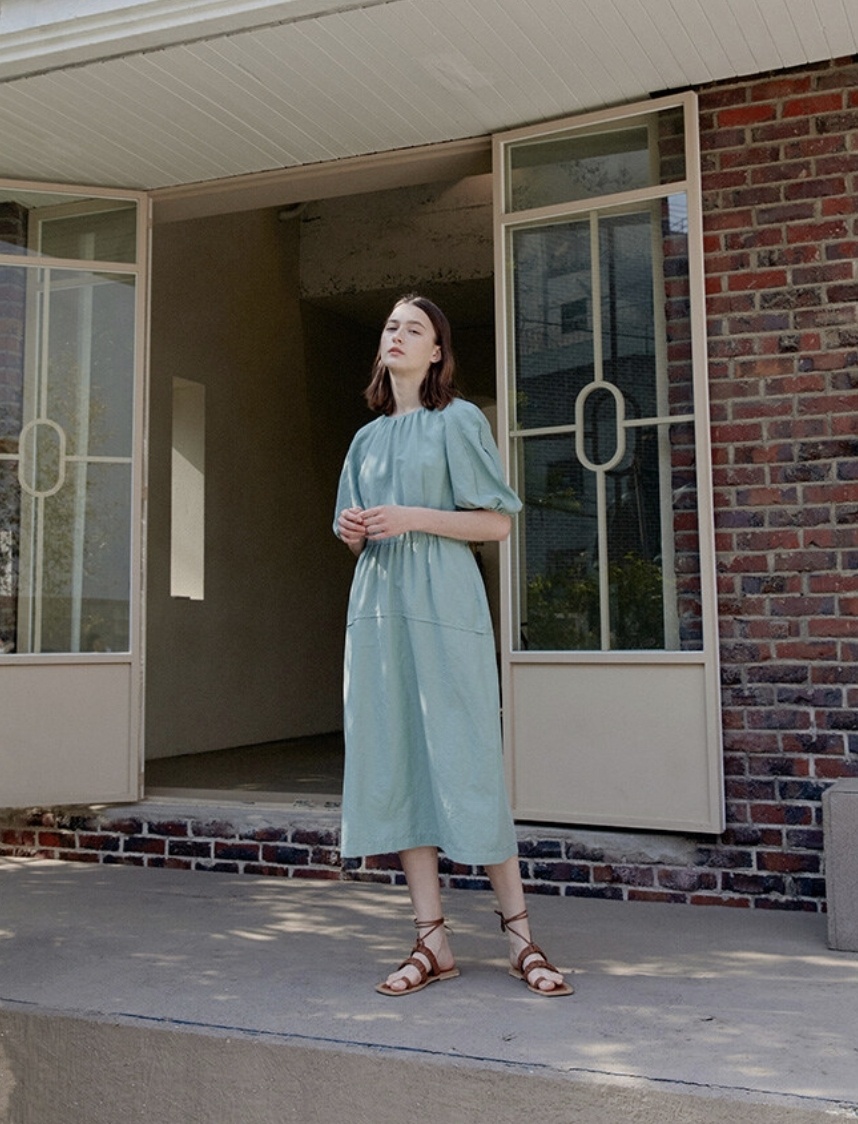 온앤온 퍼프 원피스