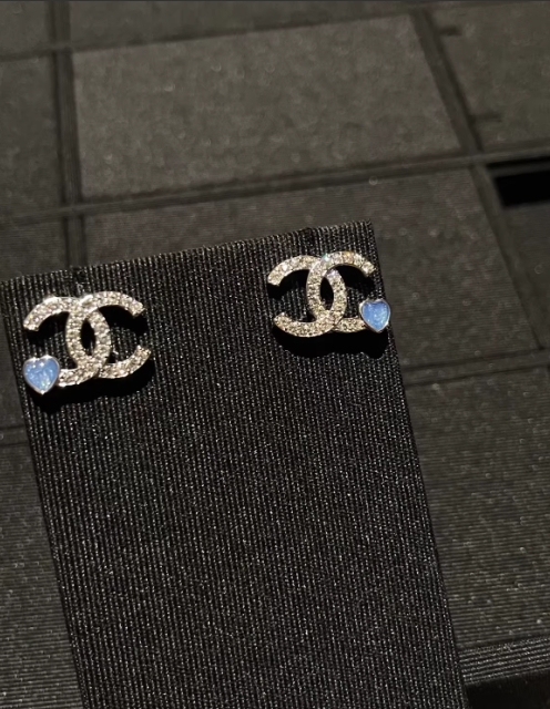 샤넬 귀걸이