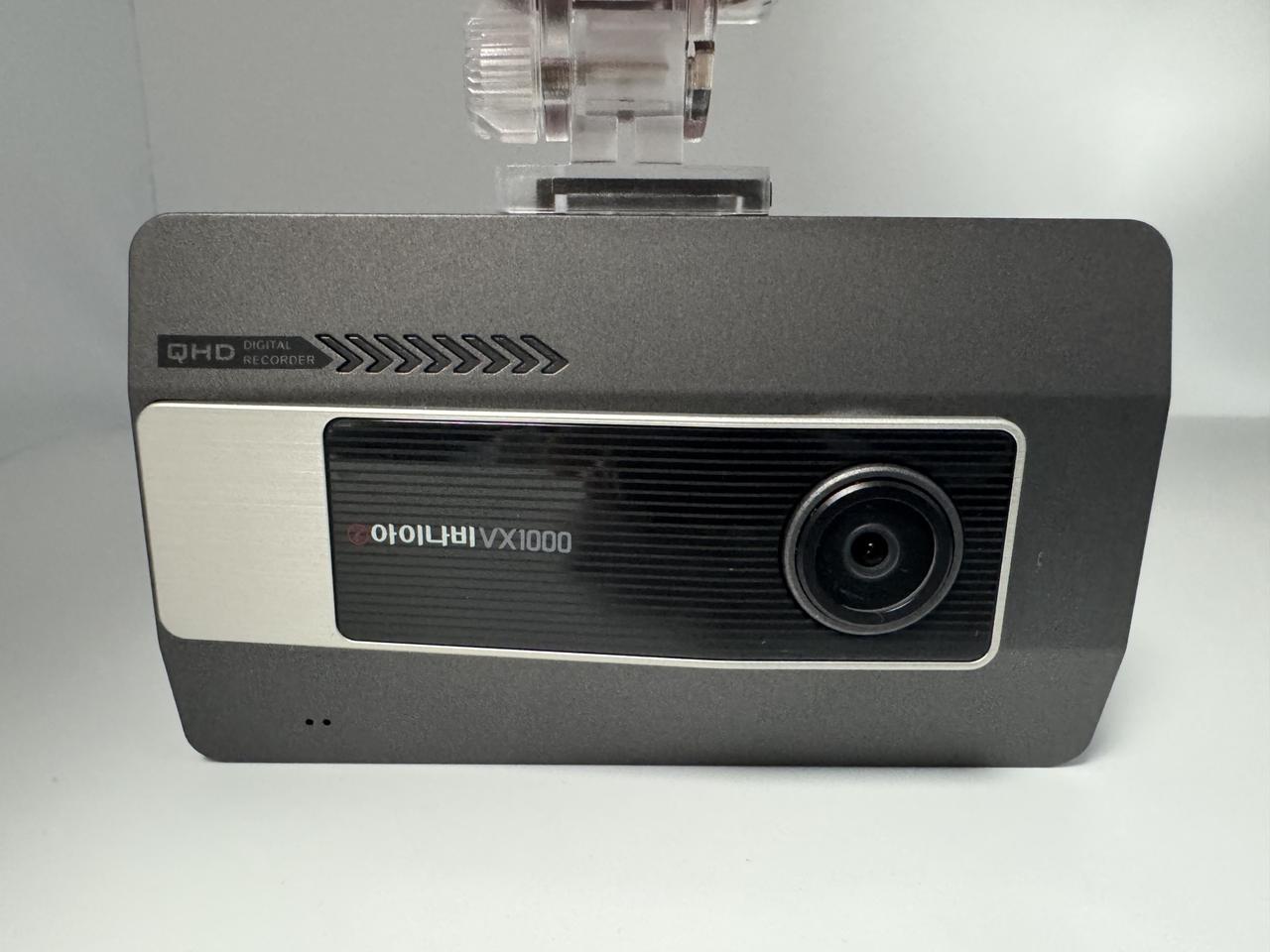 블랙박스 2채널 아이나비 VX1000 QHD 32GB 팝니다.