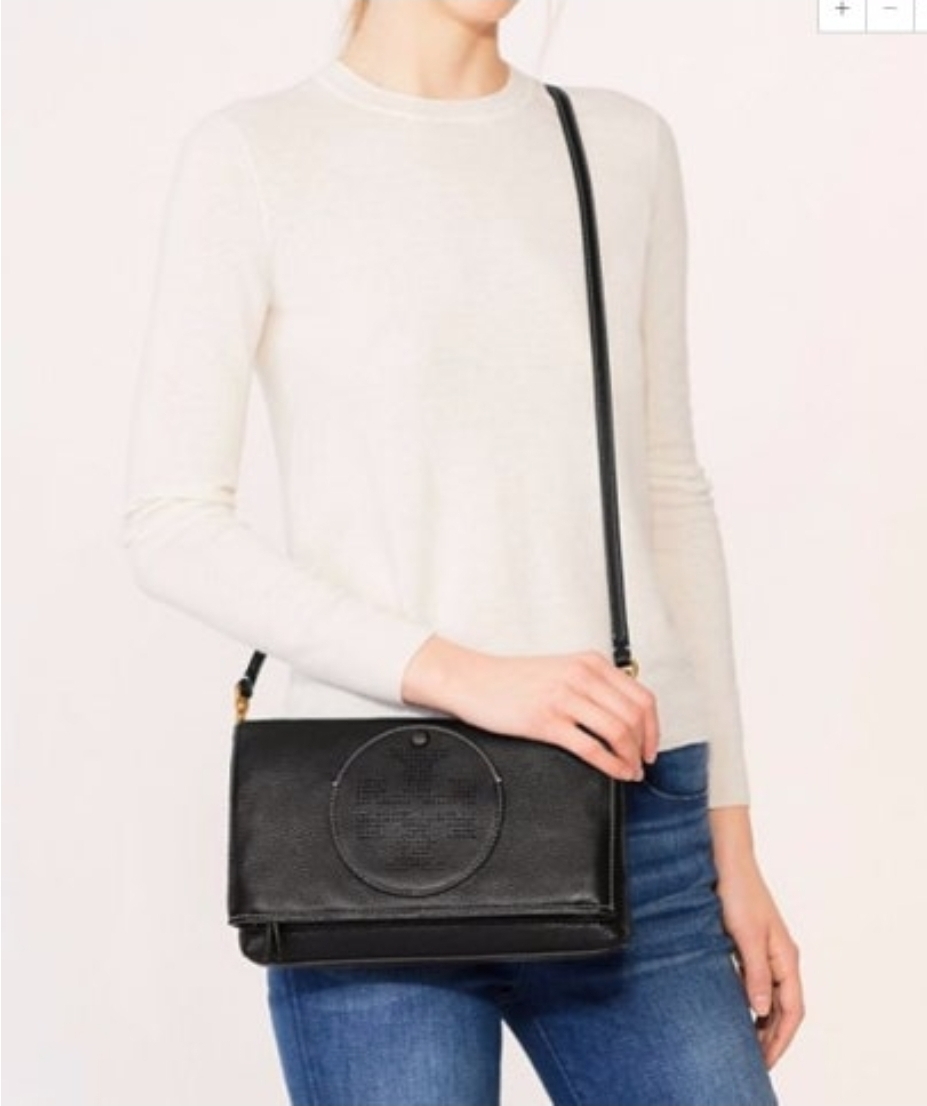 토리버치 펀칭로고 폴드오버 크로스바디