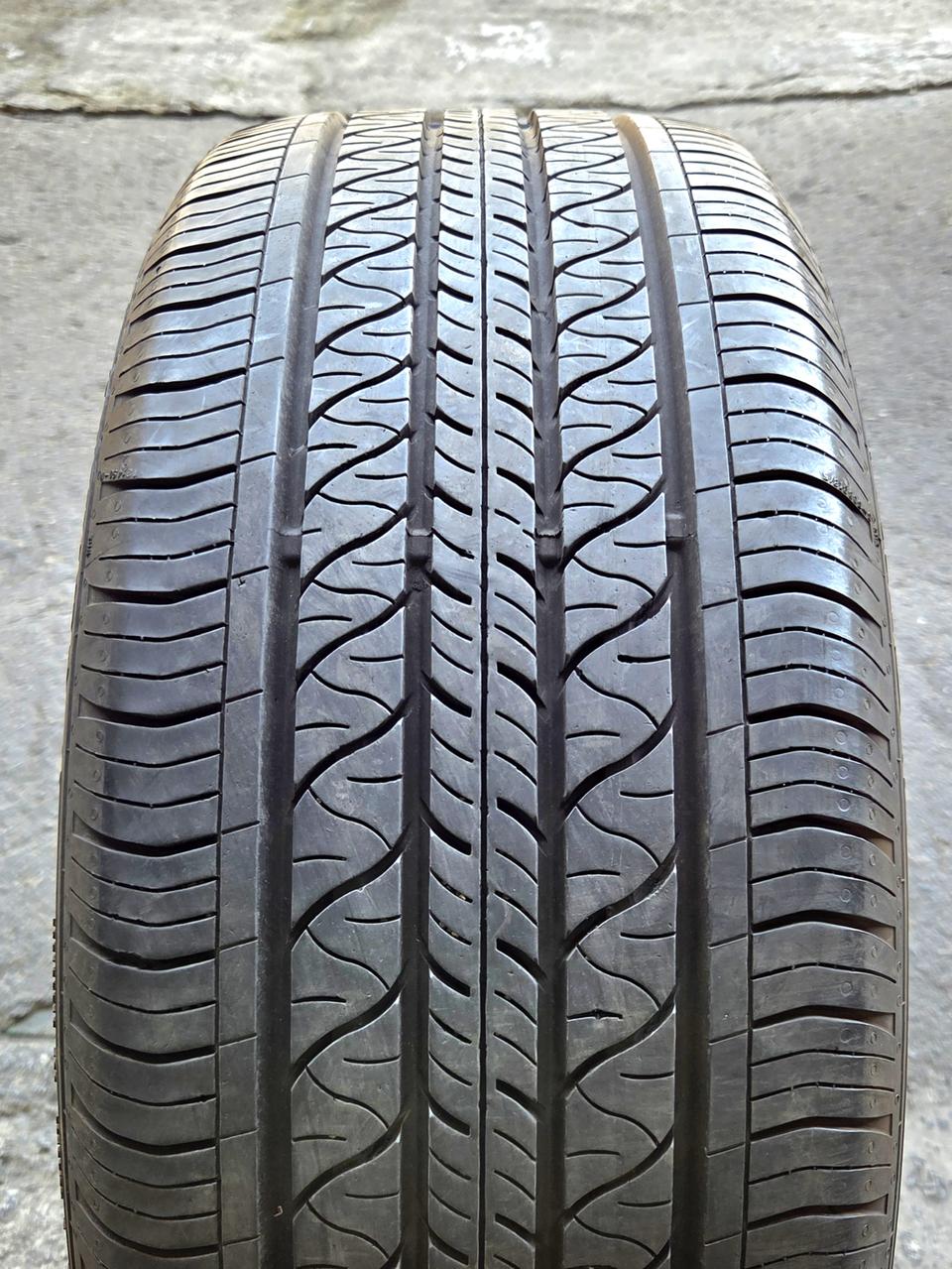 2254518 225 45 18 콘티넨탈 프로콘택트 RX 타이어 팝니다