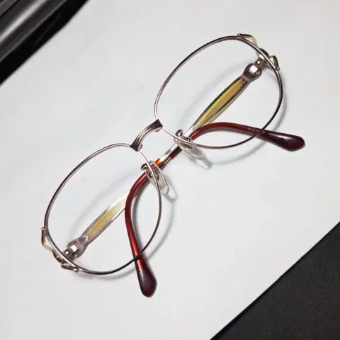 입생로랑 오스트리아 빈티지 명품 수입 안경테 30-6688