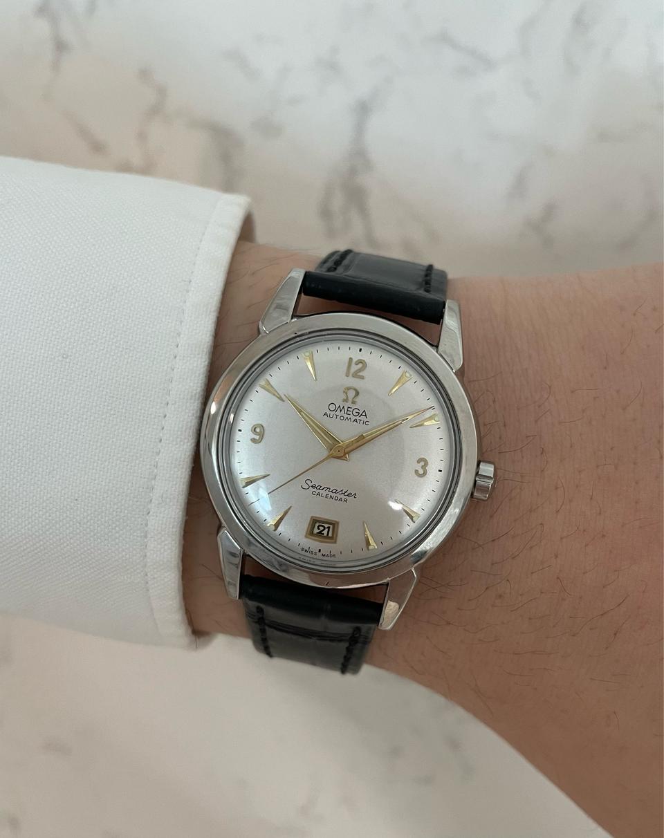 오메가 씨마스터 캘린더 범퍼 오토매틱 시계