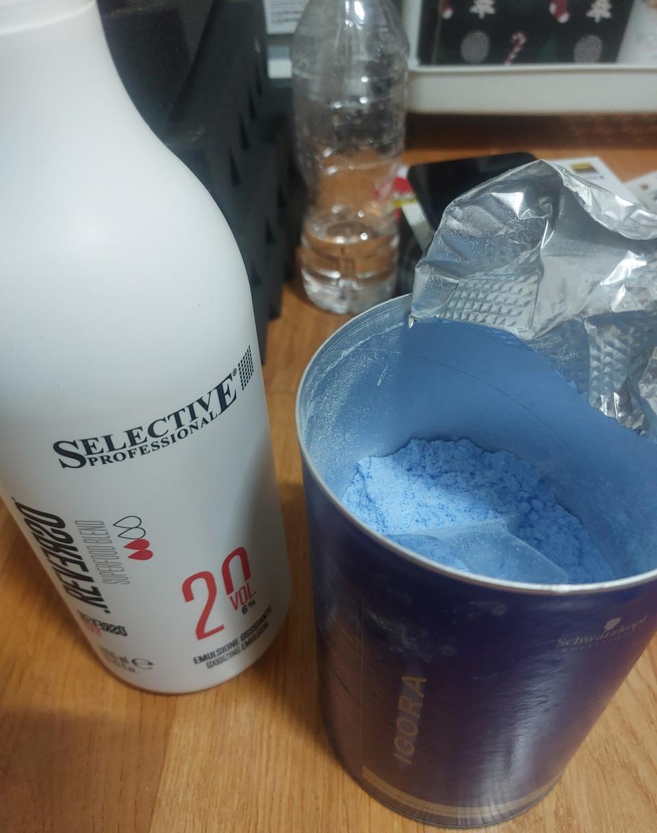 셀렉티브 6% 산화제 슈바츠코프 탈색약