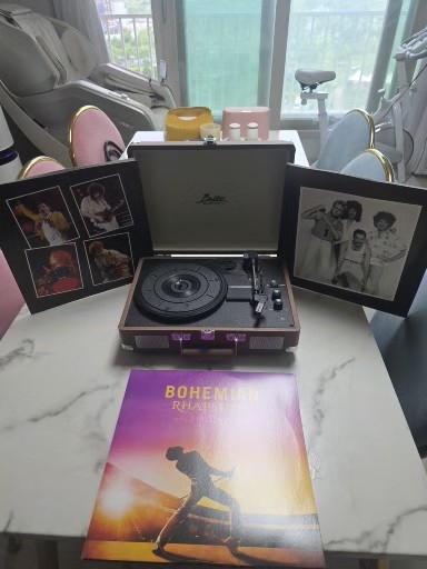 브리츠 턴테이블 판매합니다LP포함