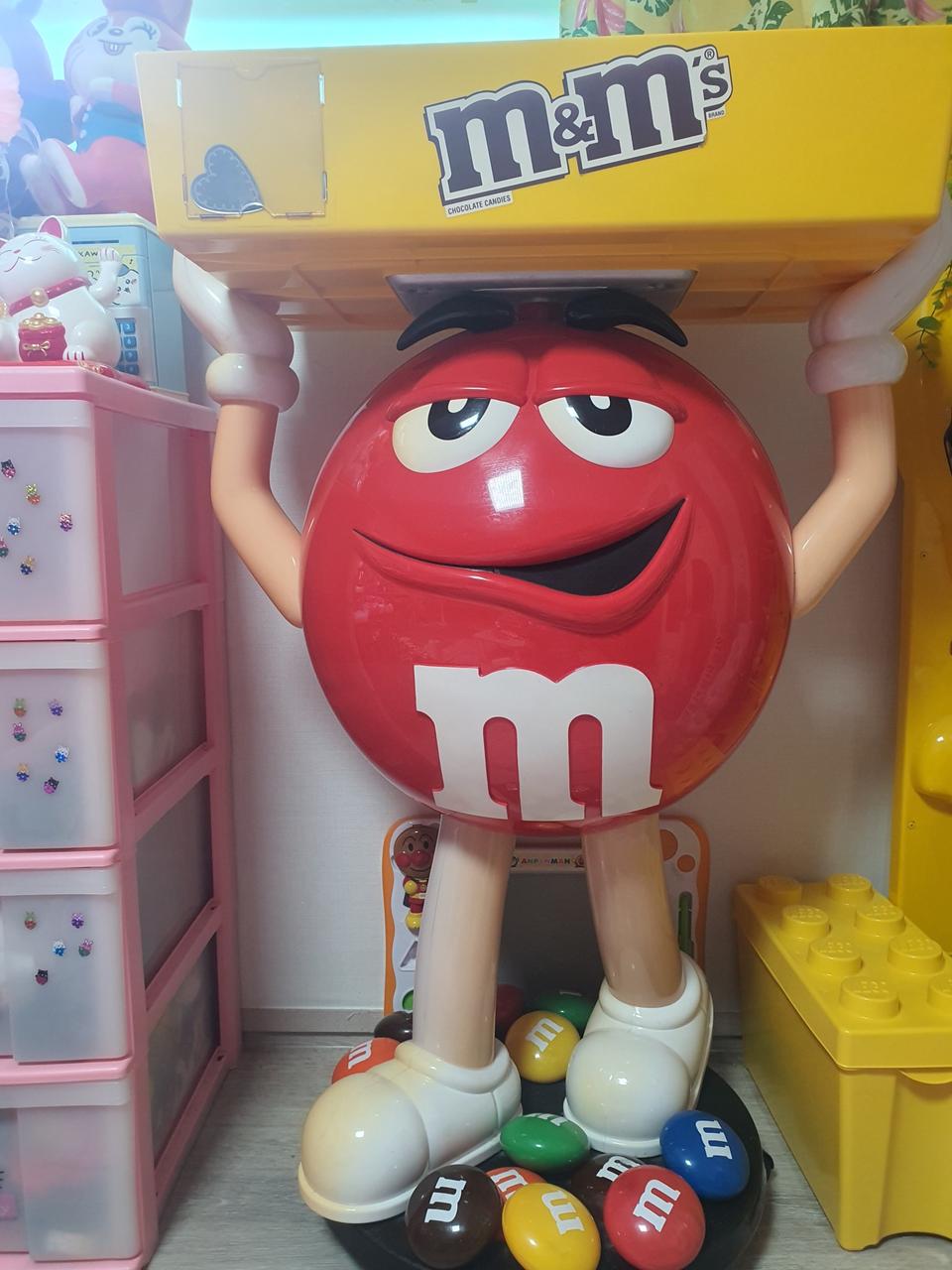 m&m진열대 (엠앤엠 진열대)