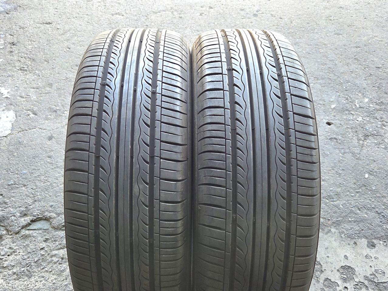 2056516 205 65 16 금호 KH17 타이어 팝니다