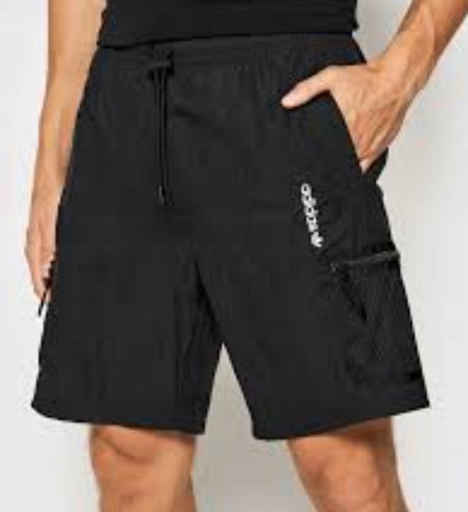 아디다스  우븐반바지  L